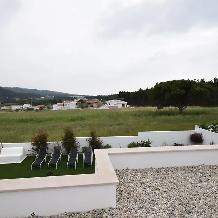Vakantiehuis Modern With Private Swimming Pool
