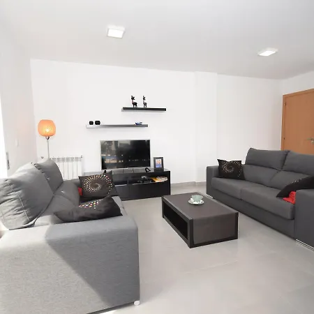 Modern With Private Swimming Pool * Famalicão