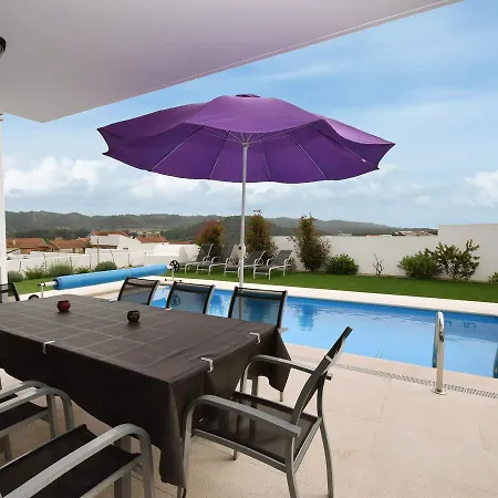 Vakantiehuis Modern With Private Swimming Pool *
