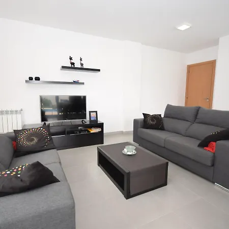 Modern With Private Swimming Pool * Famalicão